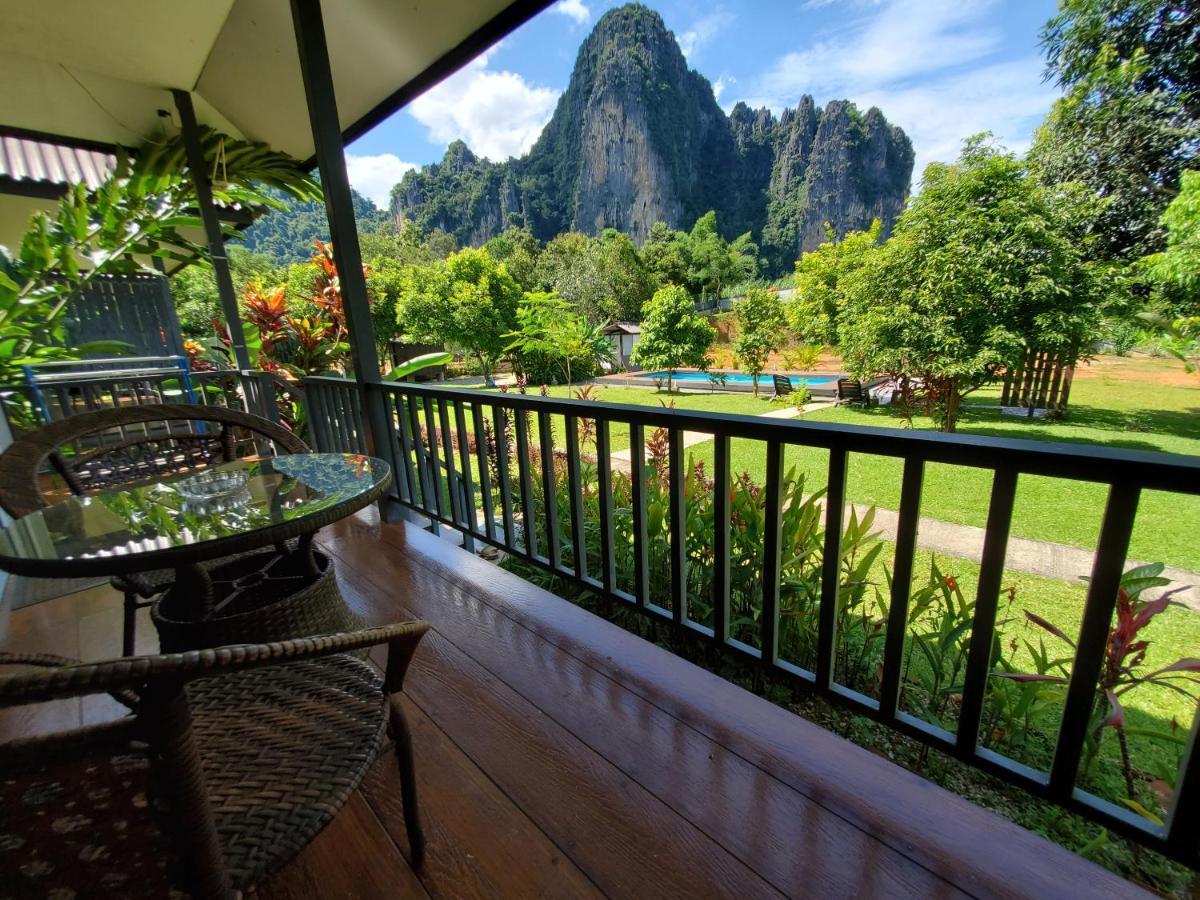 Bearlinbungalow Vang Vieng Eksteriør billede