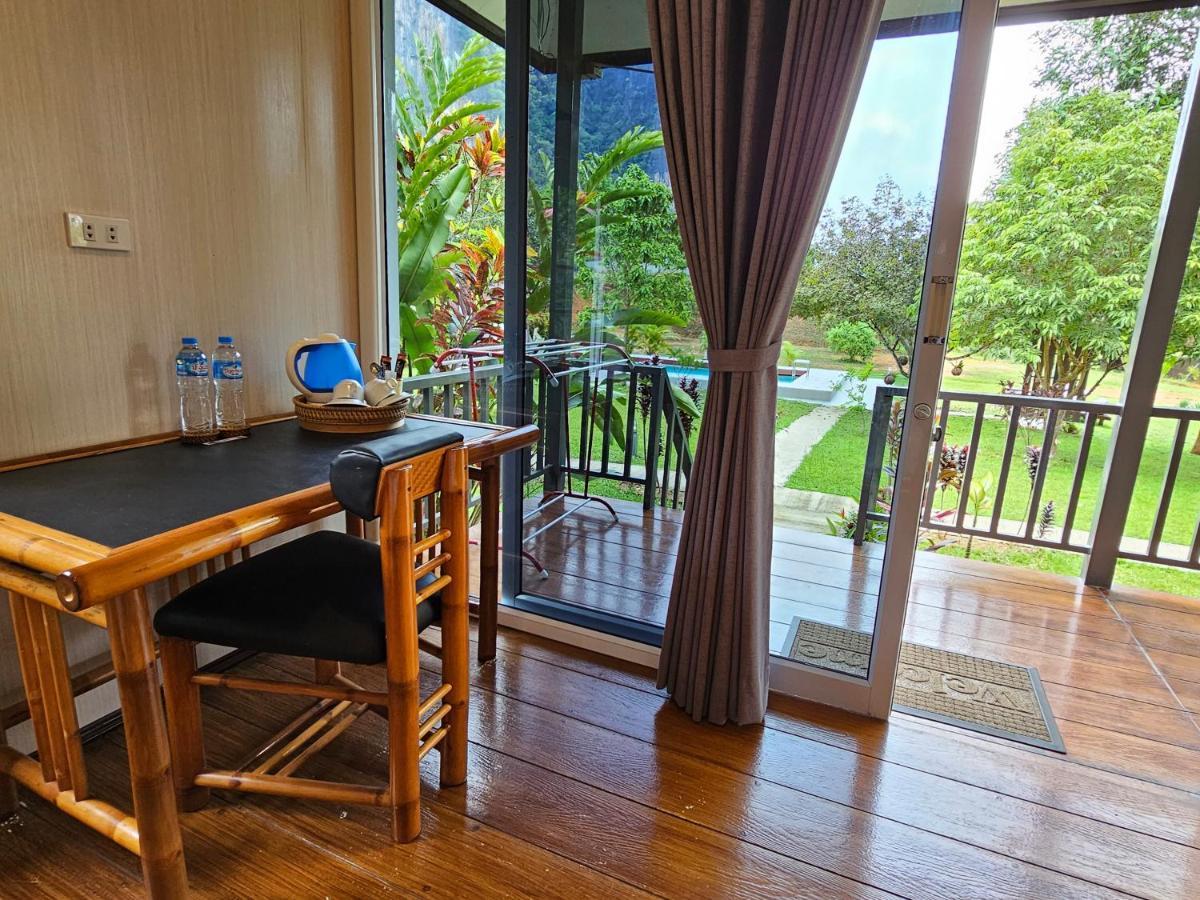 Bearlinbungalow Vang Vieng Eksteriør billede