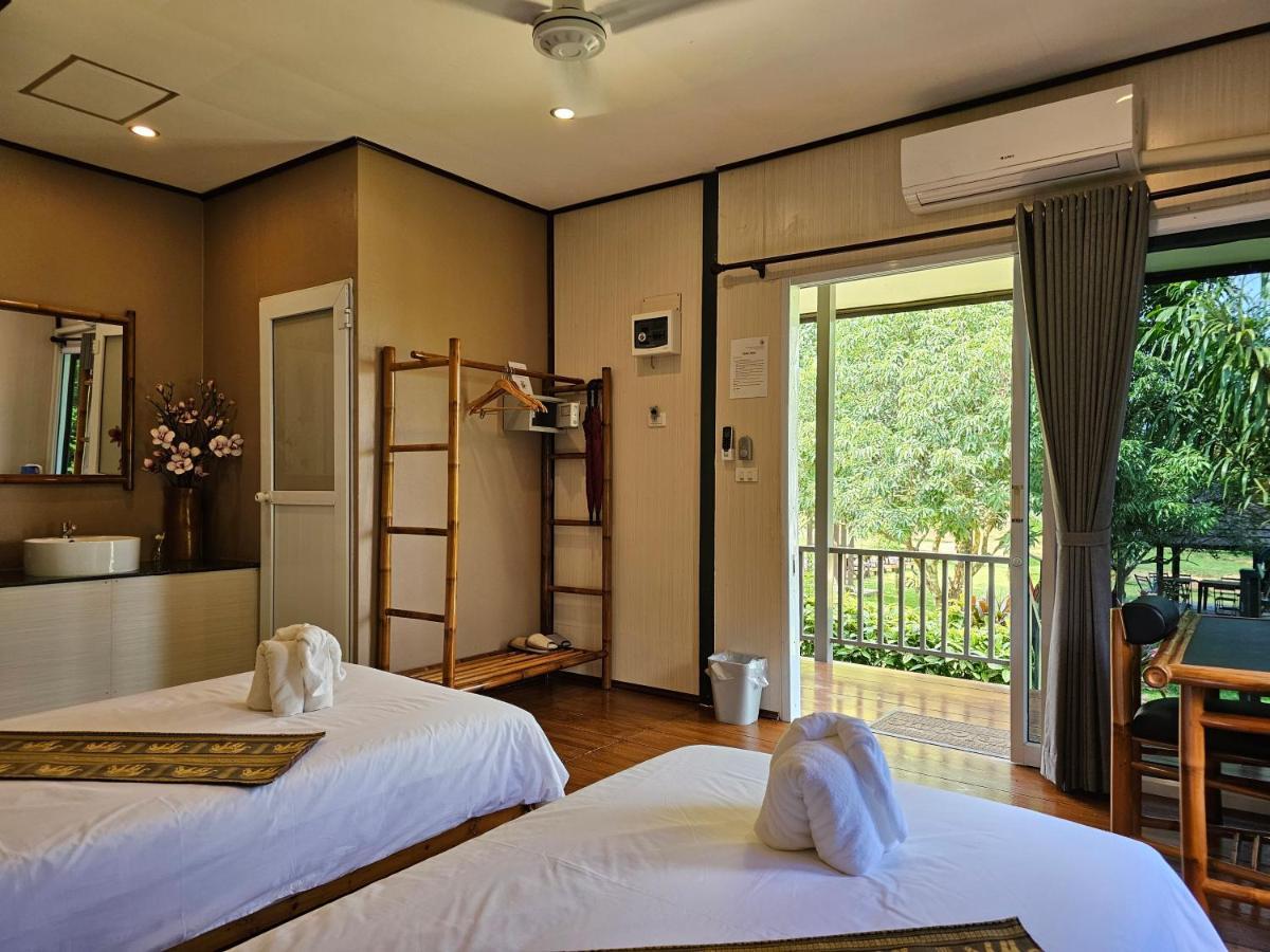 Bearlinbungalow Vang Vieng Eksteriør billede